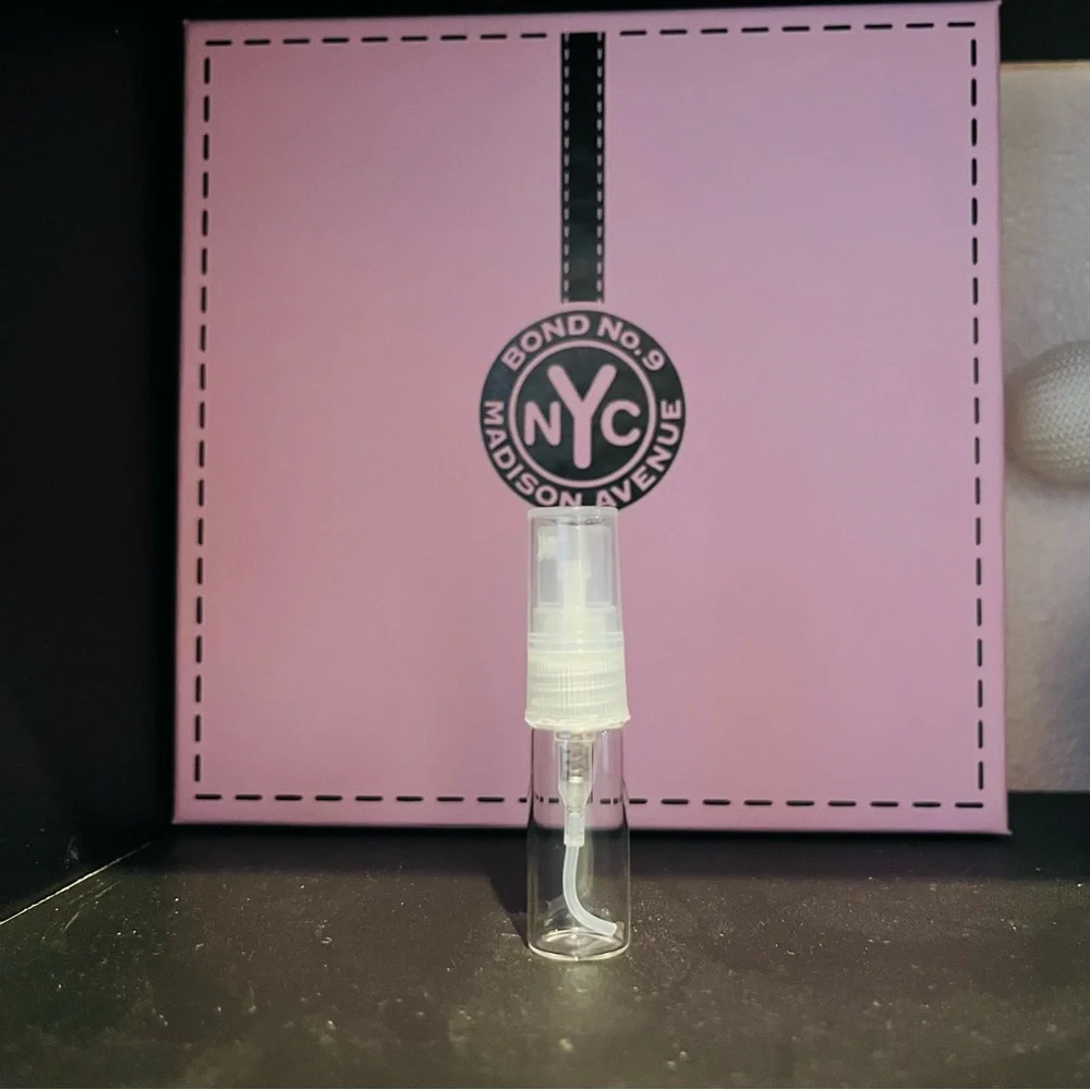 Coach New York and‎ Coach Love perfume read descriptions